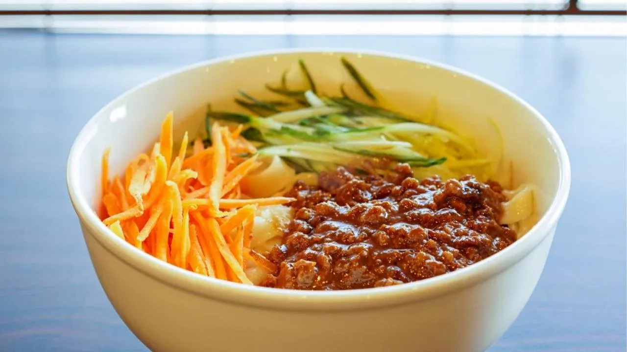 A noodle bowl from Julie’s Noodles