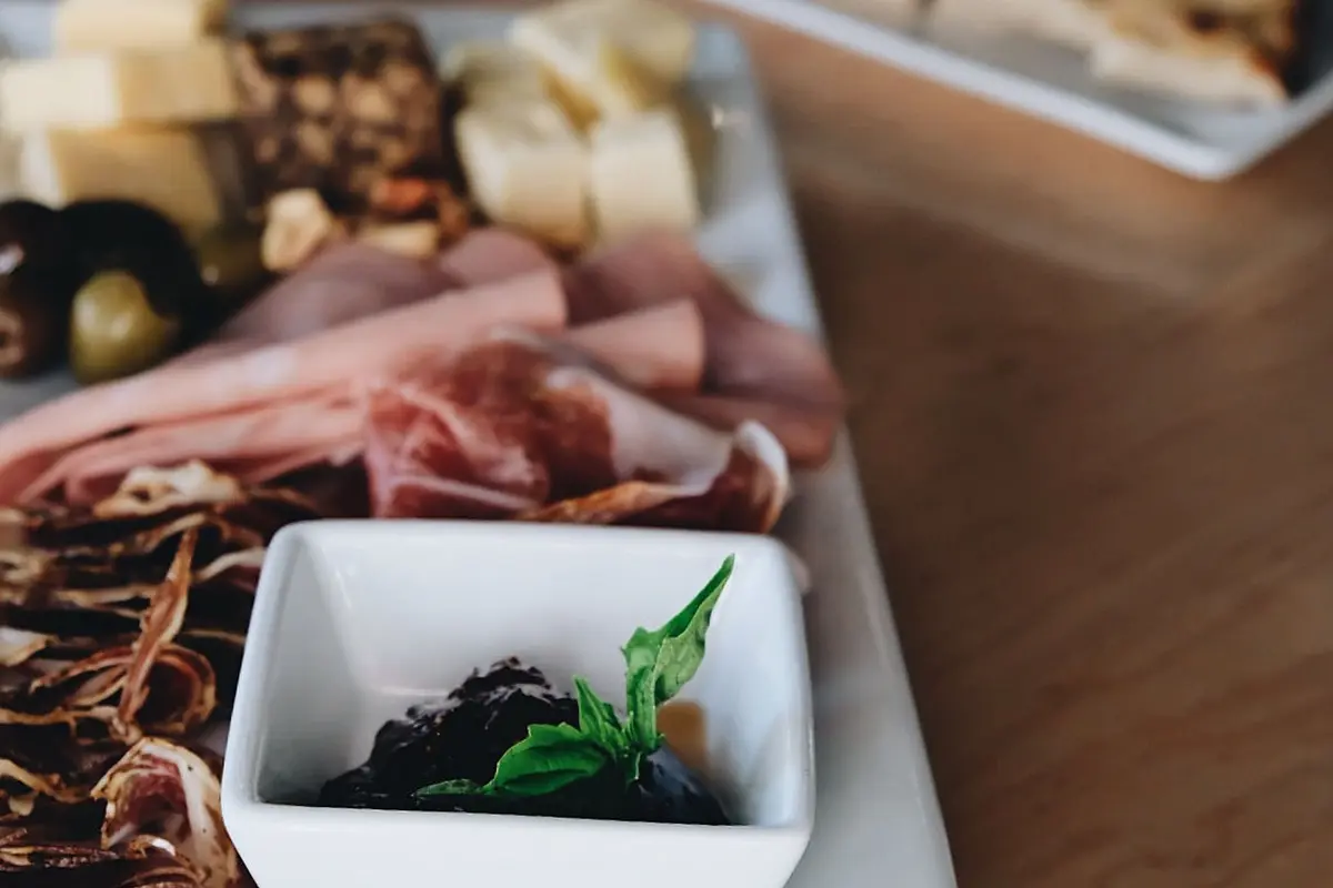 Restaurant or food photograph published by Kork Wine Bar