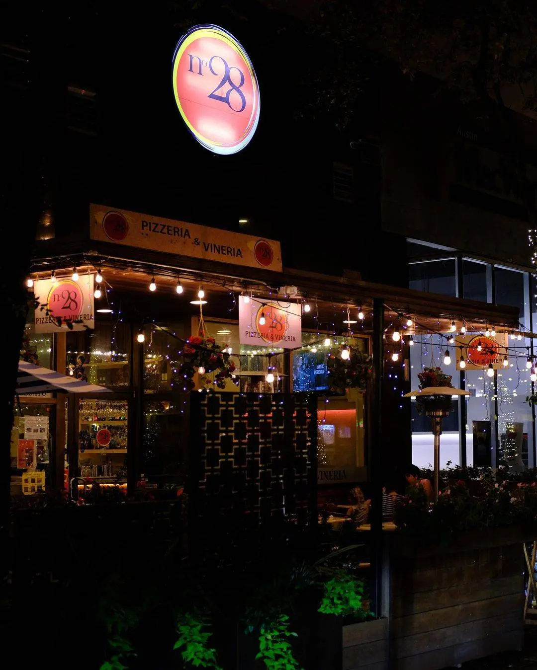 Restaurant or food photograph published by Numero 28 Pizzeria & Vineria