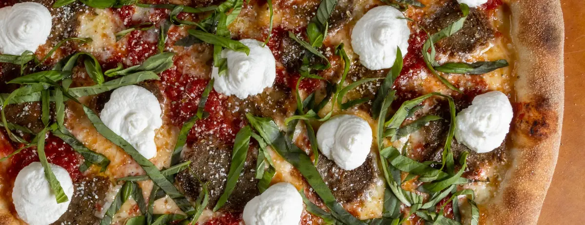 Restaurant or food photograph published by Pedroso's Pizza