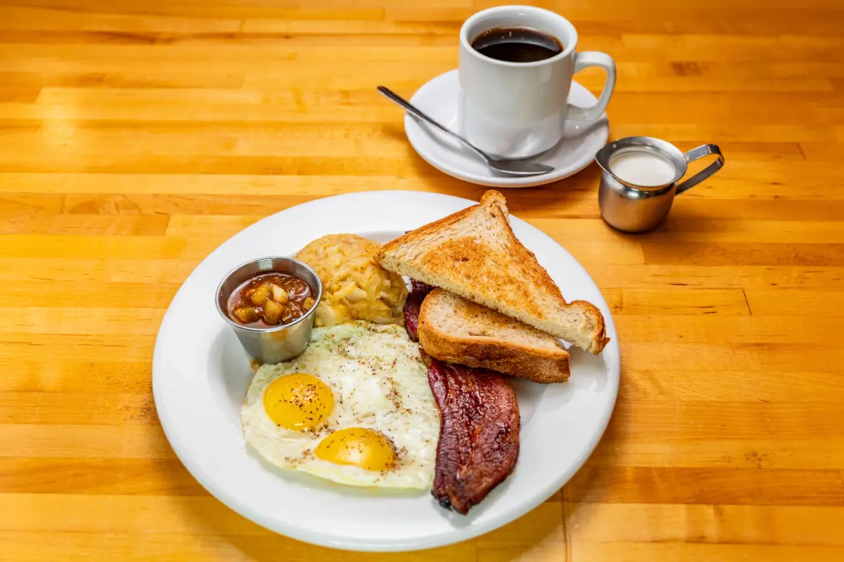 Restaurant or food photograph published by Phoebe's Diner