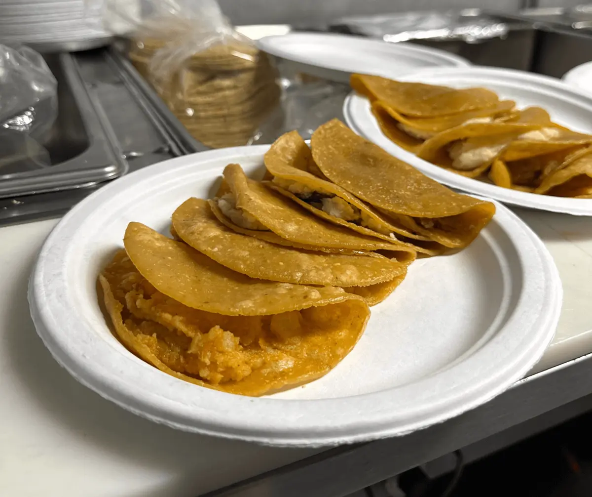 Restaurant or food photograph published by Regios Tacos al Vapor y Mas