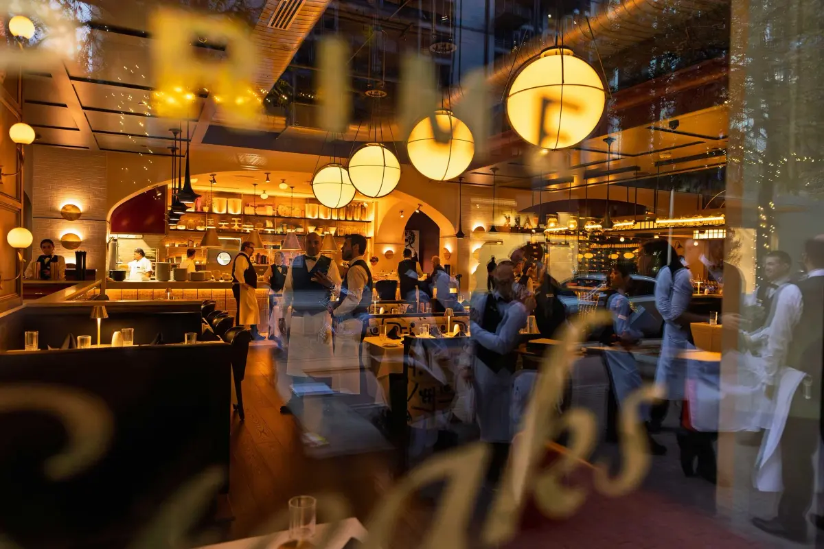 Restaurant or food photograph published by Restaurant François