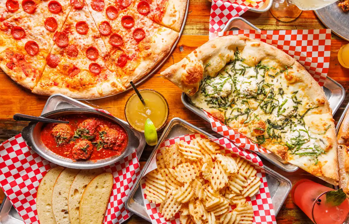 Restaurant or food photograph published by Toss Pizzeria and Pub